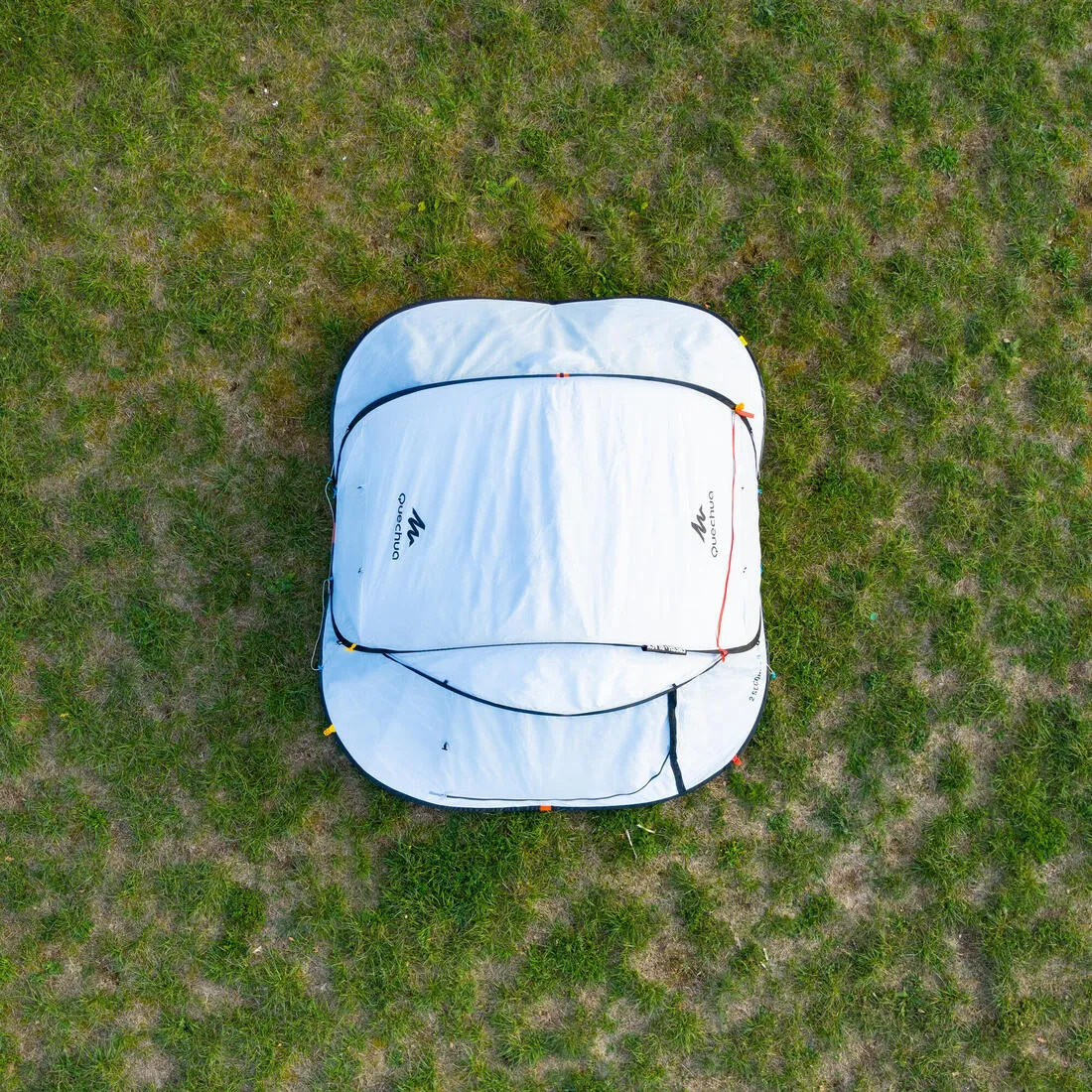 3-Person - Pop Up Camping Tent - 2 Seconds Fresh & Black