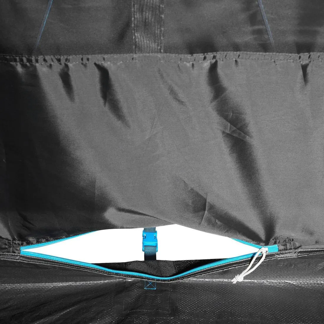 3-Person - Pop Up Camping Tent - 2 Seconds Fresh & Black